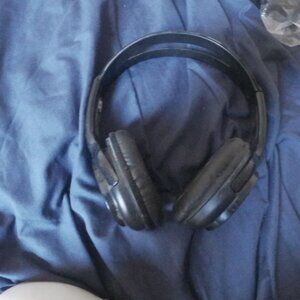 Billboard BB1827 Bluetooth Headphones, Black, Used, Good condition